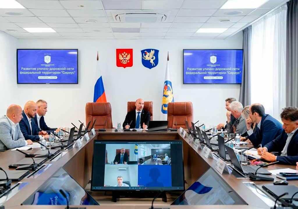 Въезд на пункт пропуска «Адлер» будет расширен до 28 полос и сможет пропускать 14 тысяч автомобилей в сутки.