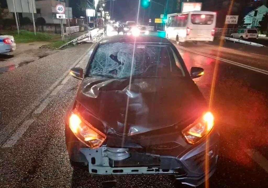 Утром в Дагомысе произошло смертельное ДТП