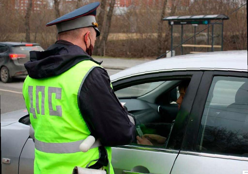 Увеличение штрафов за нарушения при перевозке детей и изменения в требованиях к тонировке автомобилей