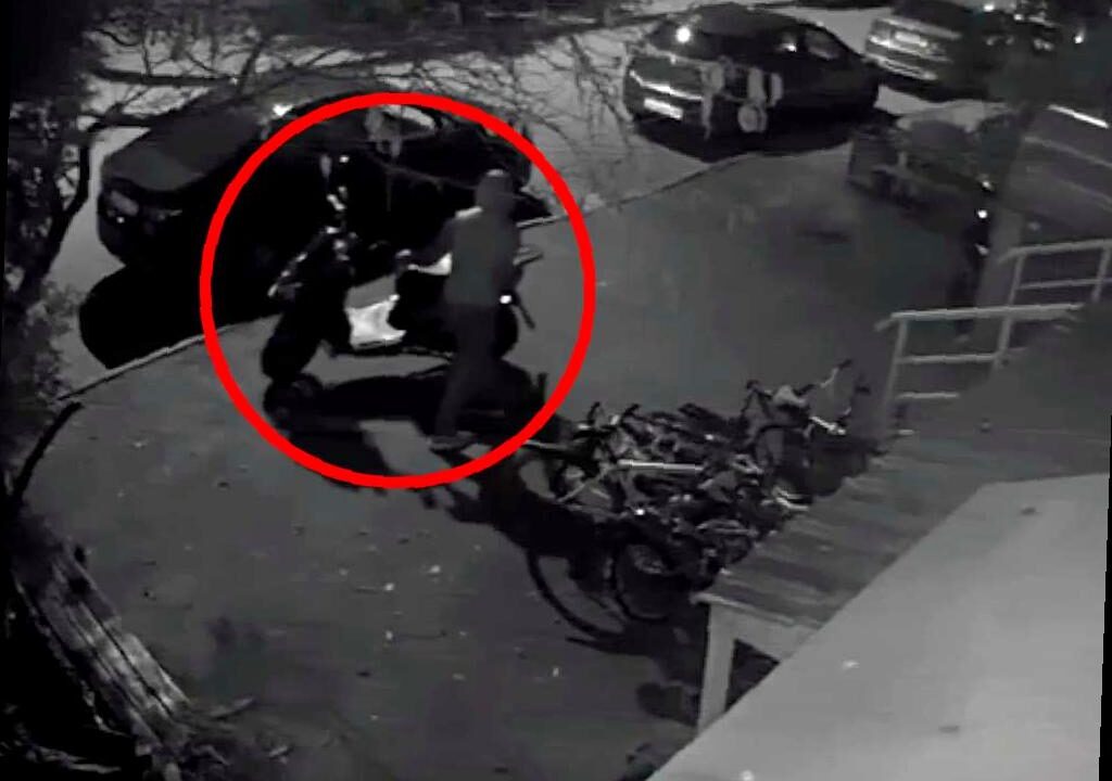 В Адлере задержан похититель мопеда перед Новым годом