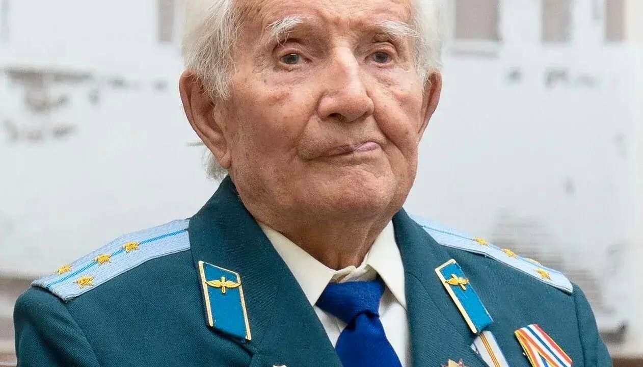 Сегодня свой 100-летний юбилей отмечает почётный житель Сочи и ветеран